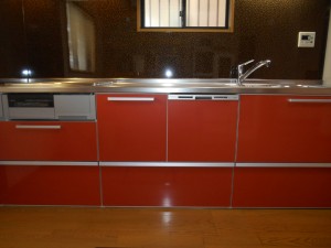 鮮やかな「ルフレネーブル」の扉