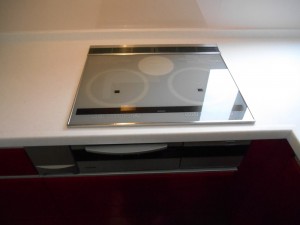 お手入れのしやすいIHﾋｰﾀｰにしました