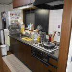 施工前：収納力の低い開き戸のｷｯﾁﾝ