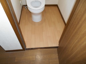 2階床 フローリング調のクッションフロアに張り替えました