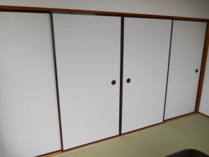 襖を張り替えました