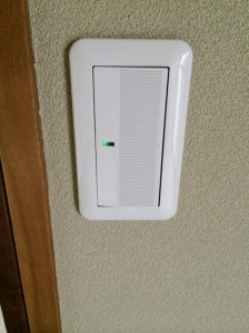 AFTER　お部屋にあるすべてのｽｲｯﾁ、ｺﾝｾﾝﾄを新しくしました