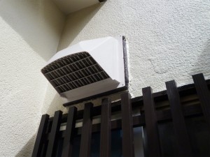 換気扇ﾀﾞｸﾄﾌｰﾄﾞは虫が入ってこないﾀｲﾌﾟです