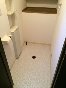 ?Bｸﾛｽ、ｸｯｼｮﾝﾌﾛｱｰを貼り替えました