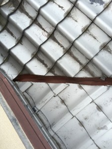 谷板金の部分も雨漏れの原因となる箇所です