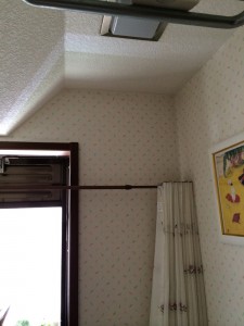 施工前　換気扇を右上の方につけたいとの希望でした