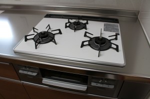 完成　ゴトクがシンプルな形ですので、お手入れラクラクです