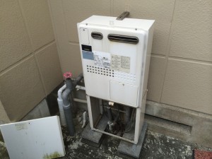 10年くらい使用されている給湯暖房機