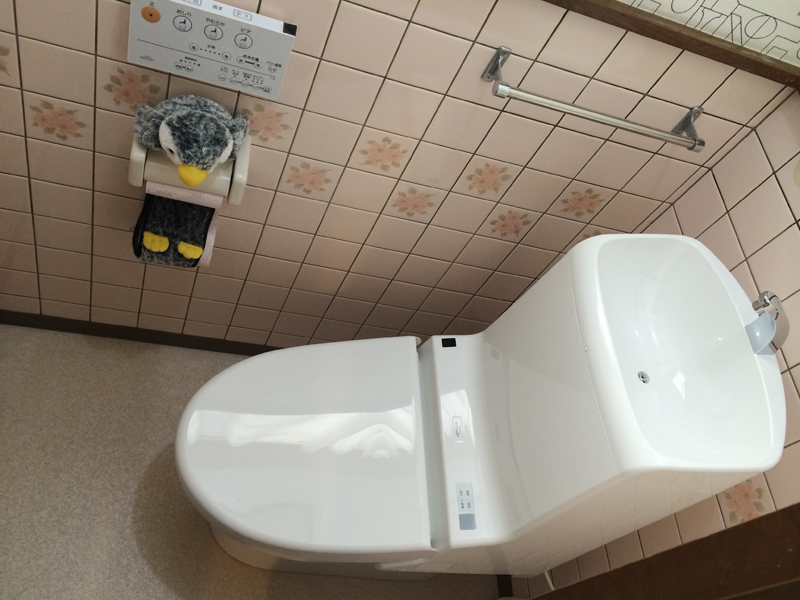 新しいトイレを設置しました