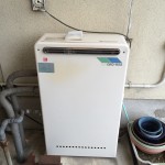 給湯器　施工前