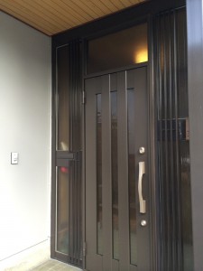 玄関施工後