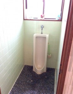 施工前　トイレ