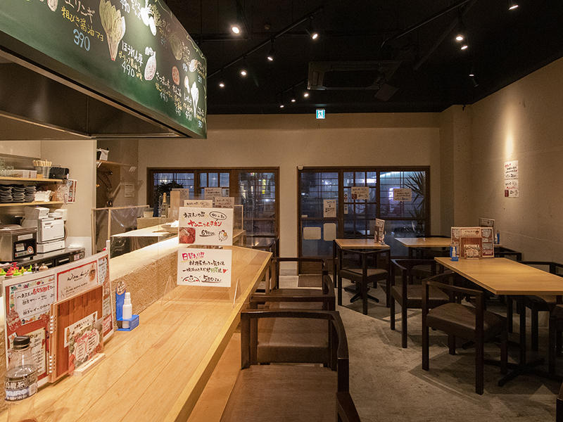 お野菜スタンドわえん様飲食店 鉄板焼きのライブ感を演出|滋賀や京都で開業するなら匠工房