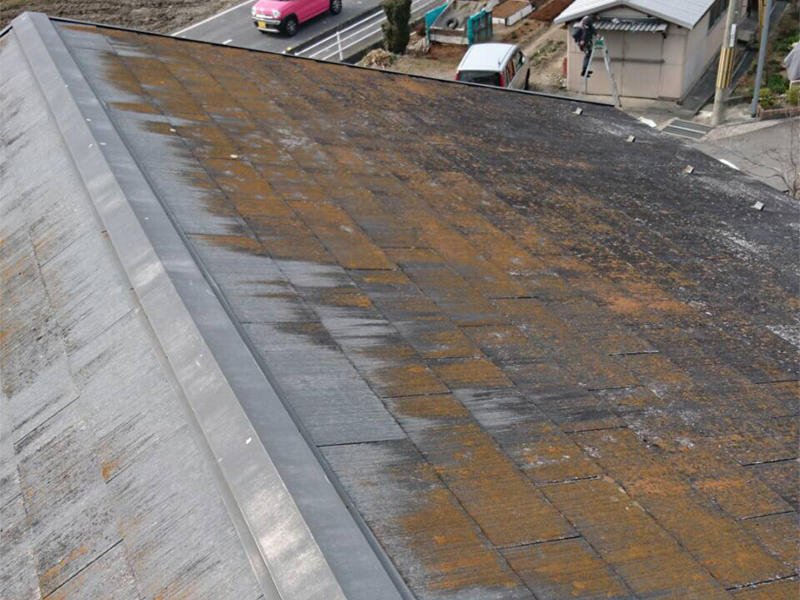 施工前③　屋根の劣化がひどかったです.JPG
