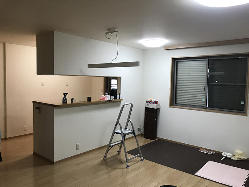 キッチンリフォーム施工前　リビング・キッチン｜滋賀でリフォームするなら匠工房