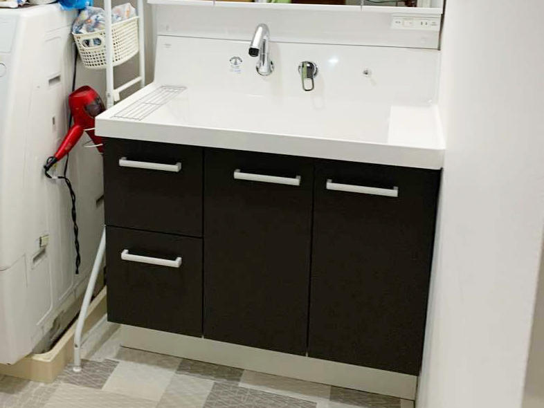 洗面リフォーム完成　片引き出し｜滋賀でリフォームするなら匠工房