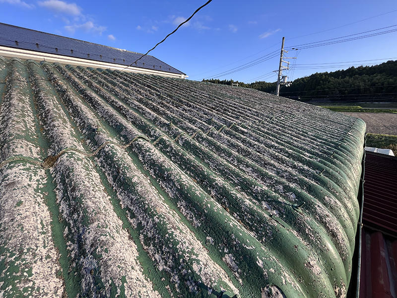 屋根塗装リフォーム施工前 屋根|滋賀でリフォームするなら匠工房