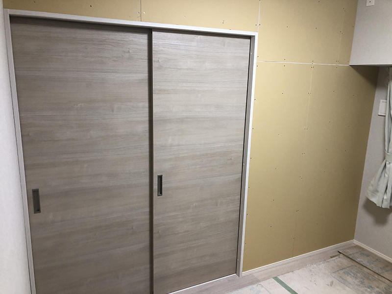 リビングリフォーム施工中　壁下地を造作します｜滋賀でリフォームするなら匠工房