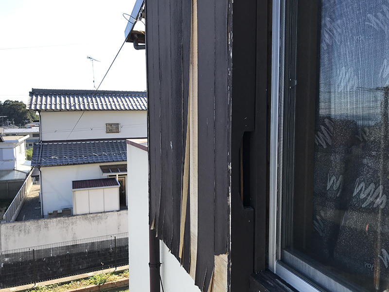 雨戸リフォーム施工前　めくれ｜滋賀でリフォームするなら匠工房