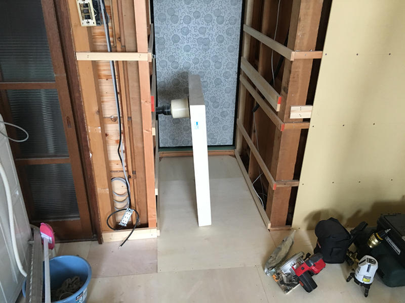 滋賀　甲賀市　施工中　キッチン