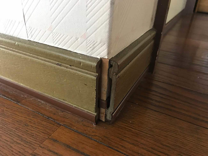 巾木リフォーム施工前　巾木｜滋賀でリフォームするなら匠工房
