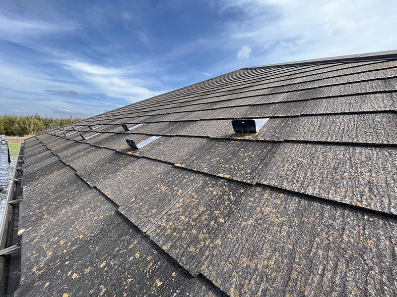 屋根塗装リフォーム施工前 屋根|滋賀でリフォームするなら匠工房