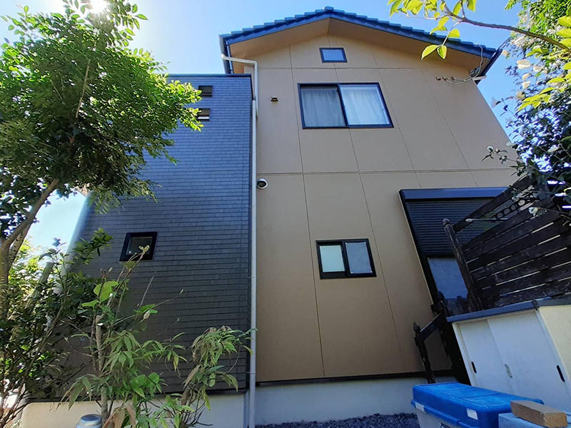 外壁塗装リフォーム完成　色の塗り分け｜滋賀でリフォームするなら匠工房