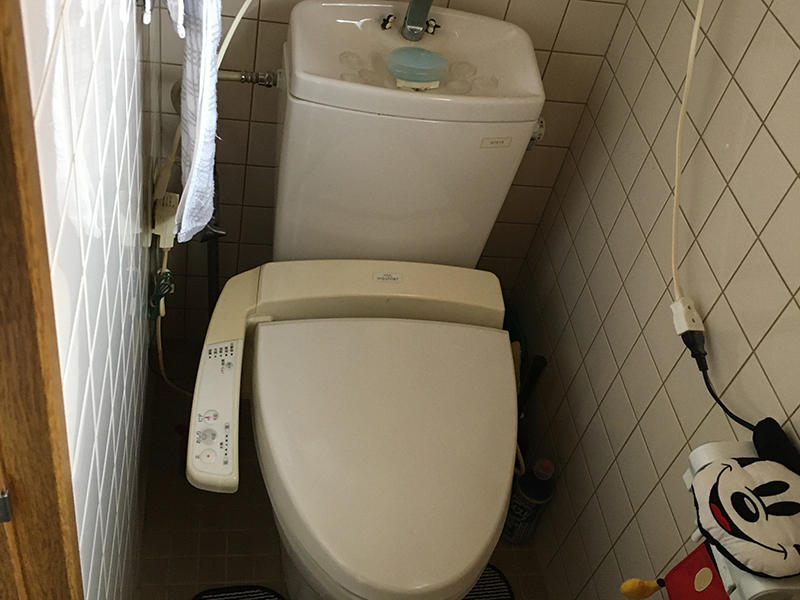 水まわりリフォーム施工前　分離型トイレ｜滋賀でリフォームするなら匠工房
