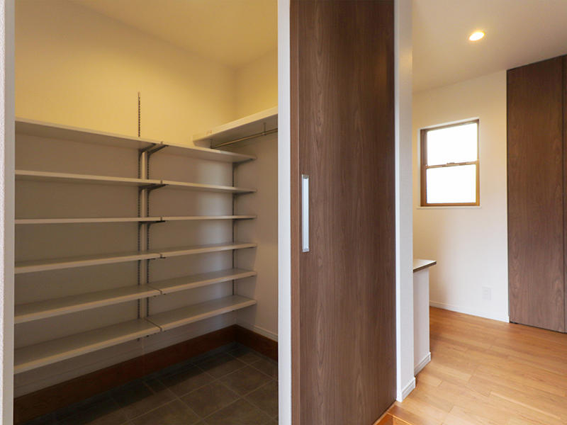 新築フォーセンス完成　シューズクローク｜滋賀で家を建てるなら匠工房