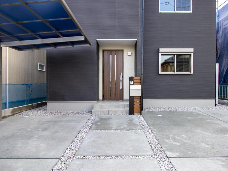 新築注文住宅完成　アプローチ｜滋賀で家を建てる匠工房