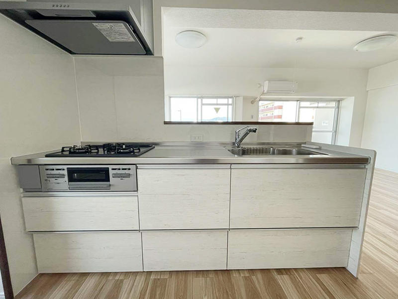 マンションリフォーム完成 システムキッチン クリナップ ラクエラ|滋賀でリフォームするなら匠工房