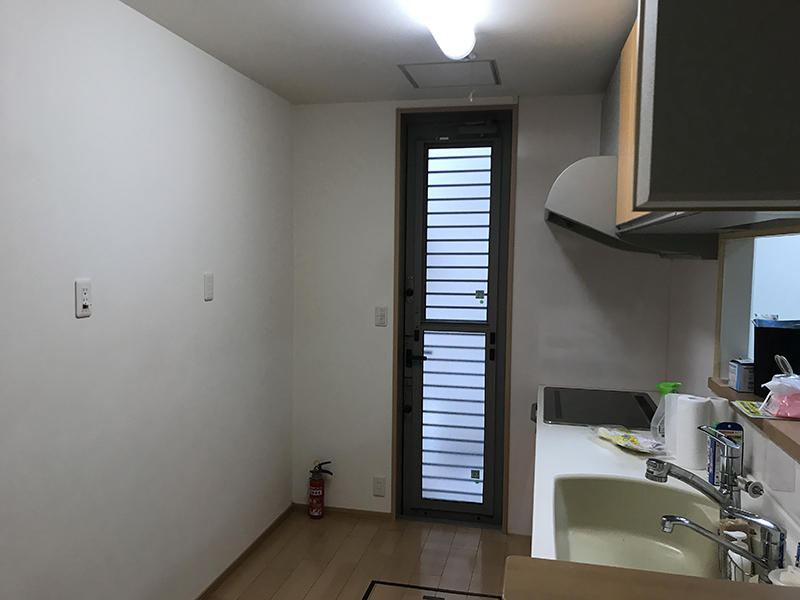 キッチンリフォーム施工前　キッチン｜滋賀でリフォームするなら匠工房