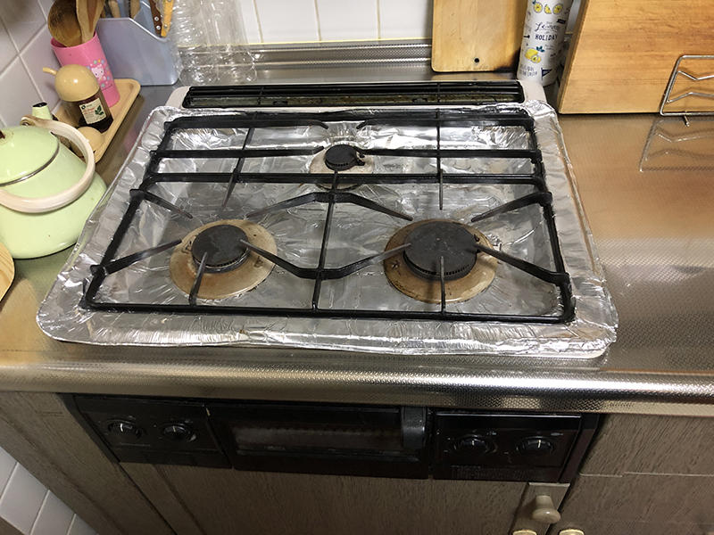 ガスコンロリフォーム施工前　1箇所火がつかない｜滋賀でリフォームするなら匠工房
