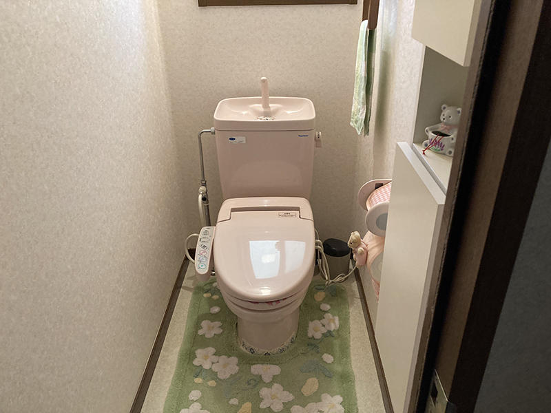 トイレリフォーム施工前　トイレ（分離型）｜滋賀でリフォームするなら匠工房