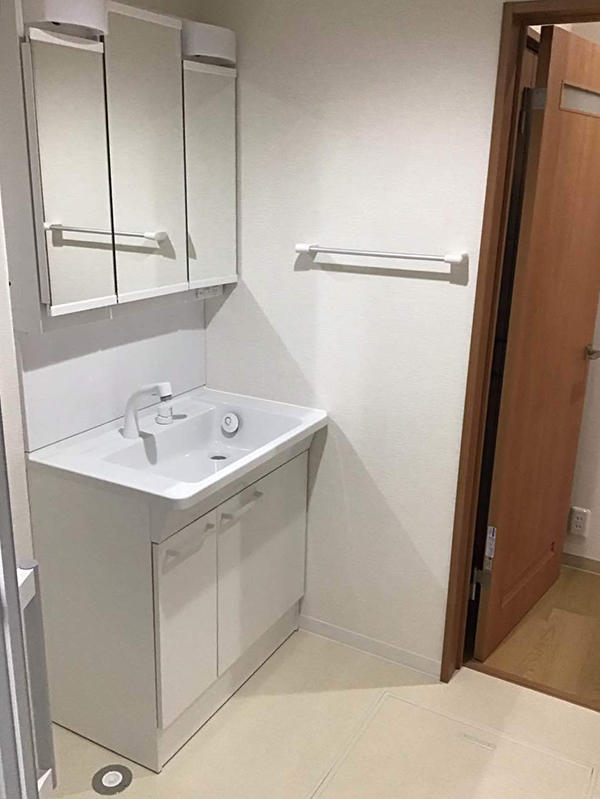 洗面台　TOTO　Vシリーズ