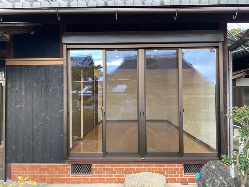 和室から洋室リフォーム完成　窓　YKKAP　エピソードNEO｜滋賀でリフォームするなら匠工房