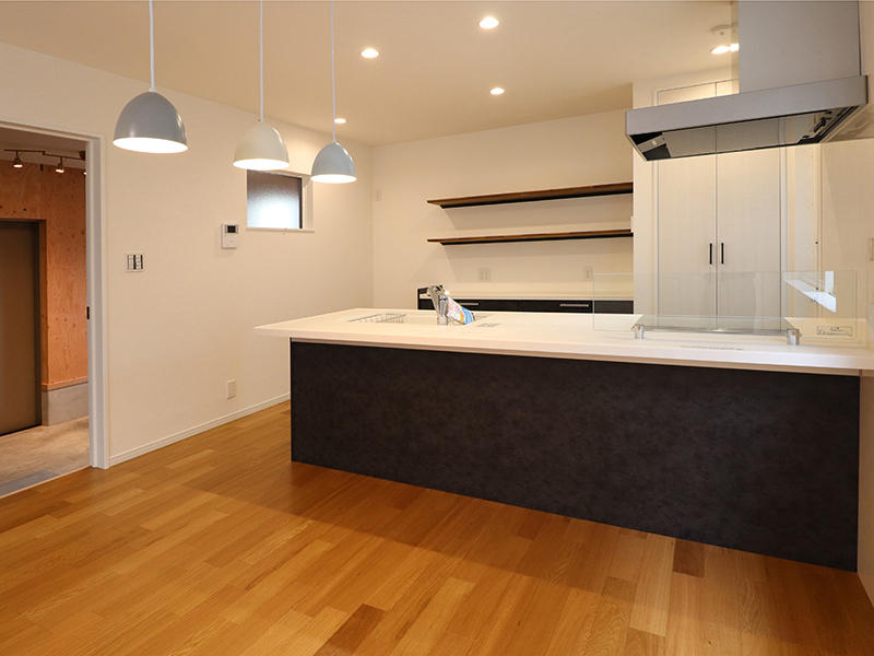 フォーセンス新築完成　対面キッチン｜滋賀で家をたてるなら匠工房