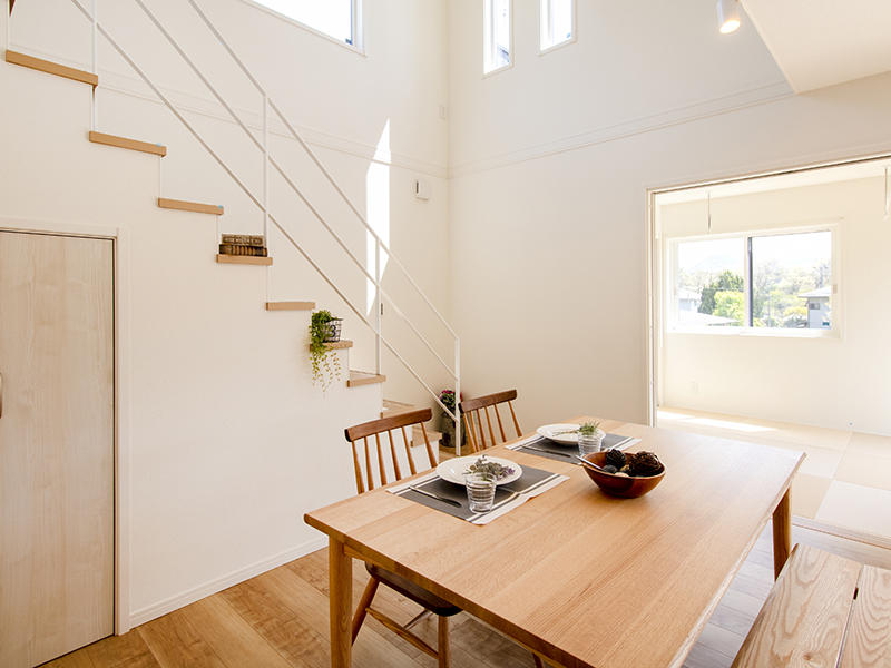 新築注文住宅完成　ダイニング｜滋賀で家を建てるなら匠工房