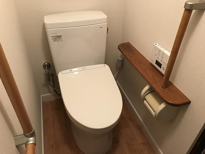 トイレリフォーム完成　トイレの内装もきれいにしました｜滋賀でリフォームするなら匠工房