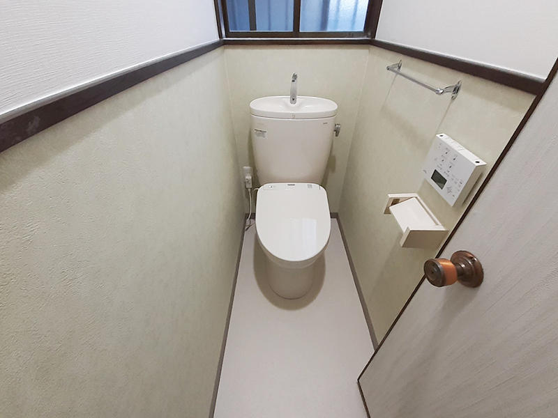 トイレリフォーム完成　トイレ内装｜滋賀でリフォームするなら匠工房