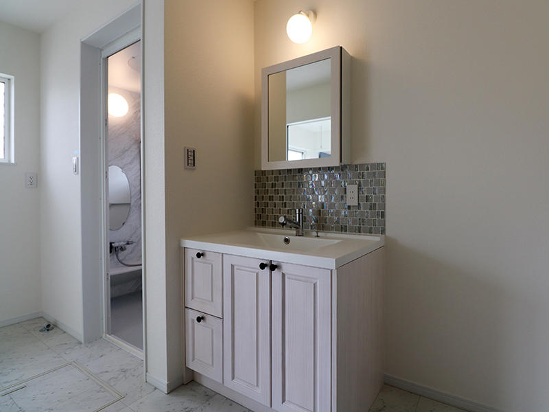 新築フォーセンス完成　洗面台｜滋賀でリフォームするなら匠工房