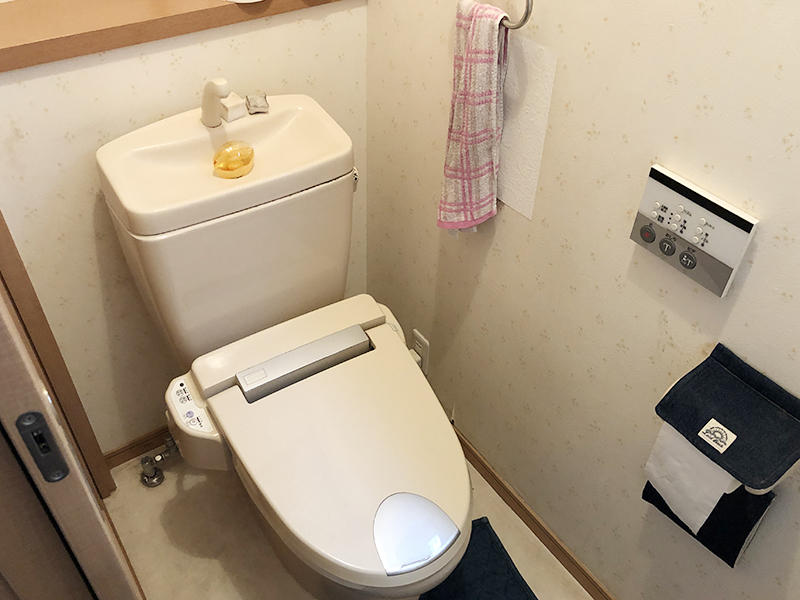 トイレリフォーム施工前　分離型トイレ｜滋賀でリフォームするなら匠工房