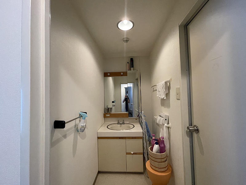 マンションリフォーム施工前　洗面所｜滋賀でリフォームするなら匠工房