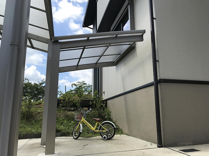 サイクルポート　三協アルミ