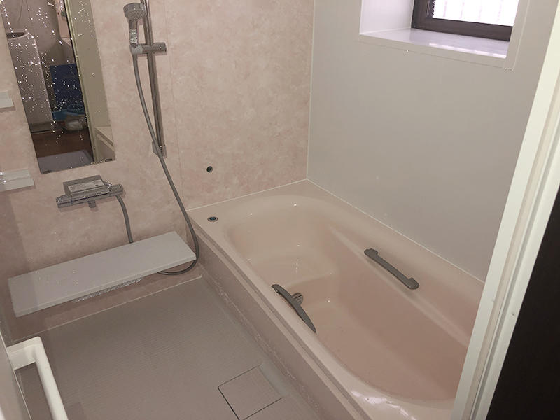 お風呂リフォーム完成　システムバス　TOTO　サザナ｜滋賀でリフォームするなら匠工房