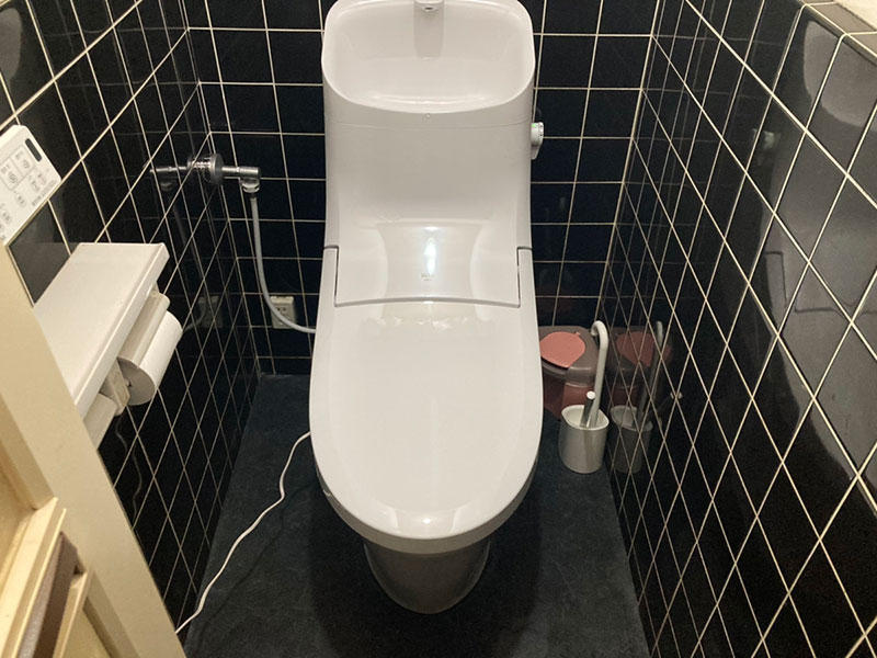 トイレリフォーム完成　トイレ　リクシル　匠工房オリジナル｜滋賀でリフォームするなら匠工房