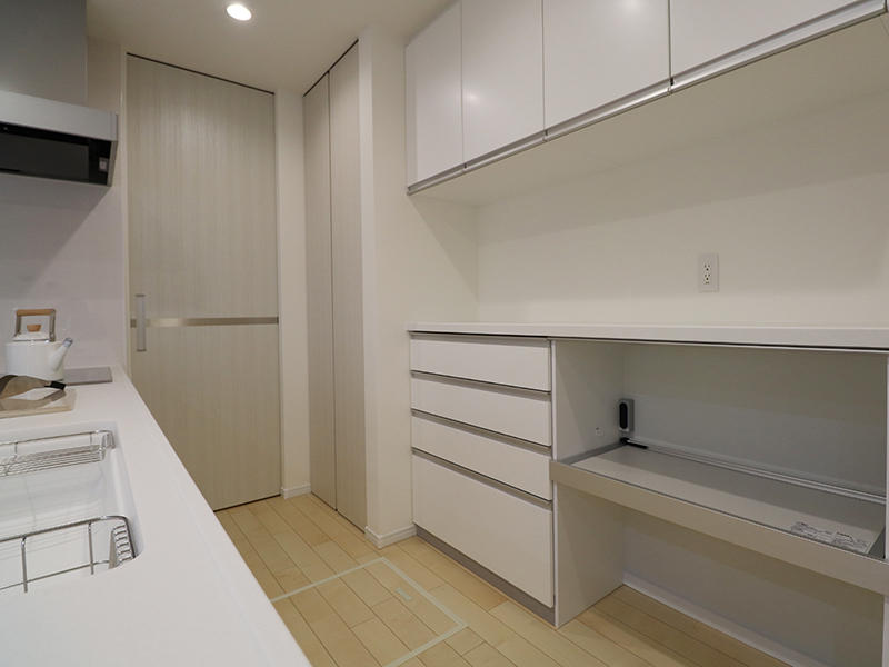 新築フォーセンス完成　キッチン収納｜滋賀で家を建てるなら