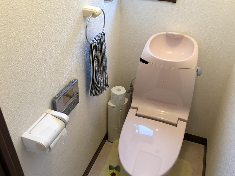 トイレリフォーム施工前　トイレ｜滋賀でリフォームするなら匠工房