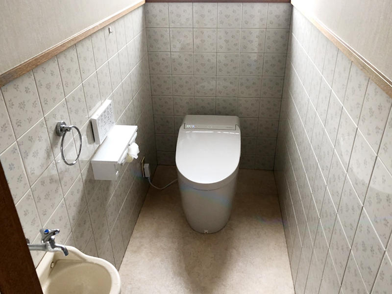 トイレリフォーム完成　トイレ　タンクレストイレ｜滋賀でリフォームするなら匠工房