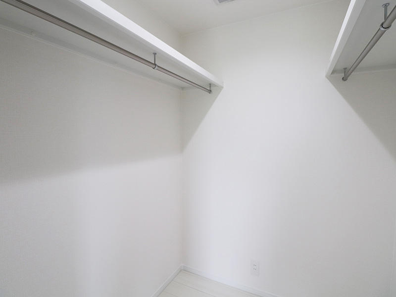 新築フォーセンス完成　ウォークインクローゼット｜滋賀で家を建てるなら匠工房